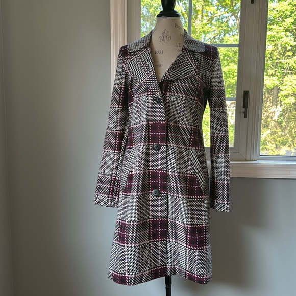 CABi Sovereign plaid trench coat EUC size small - Picture 3 of 13